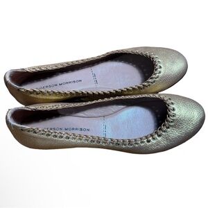 Sigerson Morrison Women’s Metallic Gold Ballet Flats with Leather stitching Sz 7